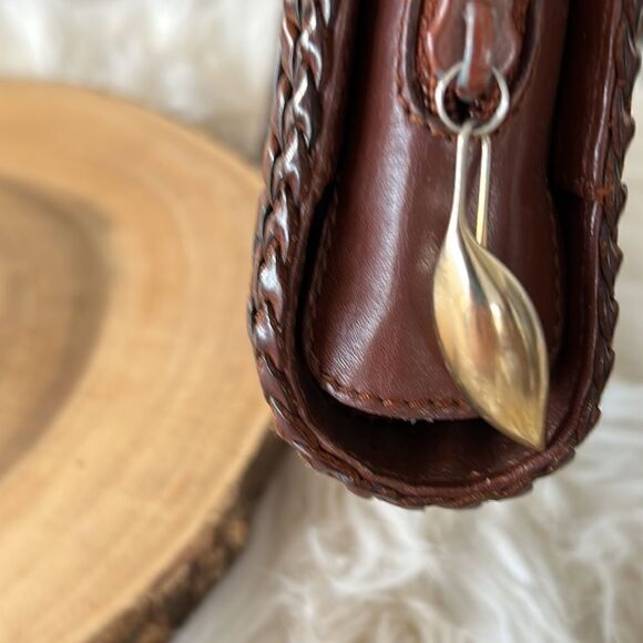 DE VECCHI BY HAMILTON HODGE ITALY LEATHER WOVEN CLUTCH - Picture 4 of 8